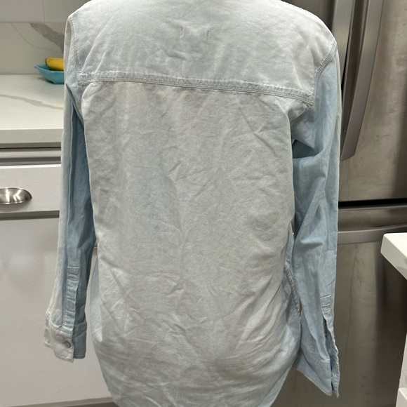 Madewell Style 25240 Light Wash Chambray Ex-Boyfriend Button Down Top Women’s XS - Picture 5 of 7